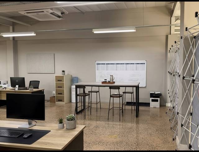 326M² OFFICE TO LET IN UMHLANGA RIDGE